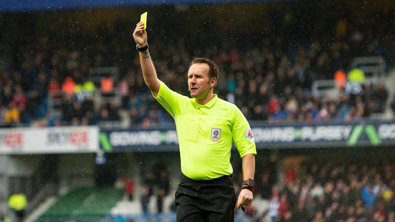 Oliver Langford Referee.jpg