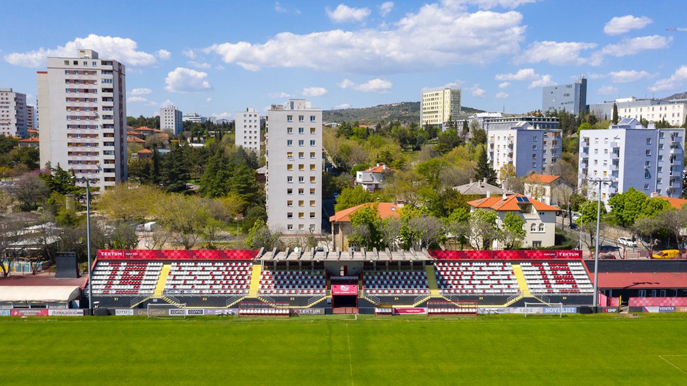 Stadion Krimeja.jpg